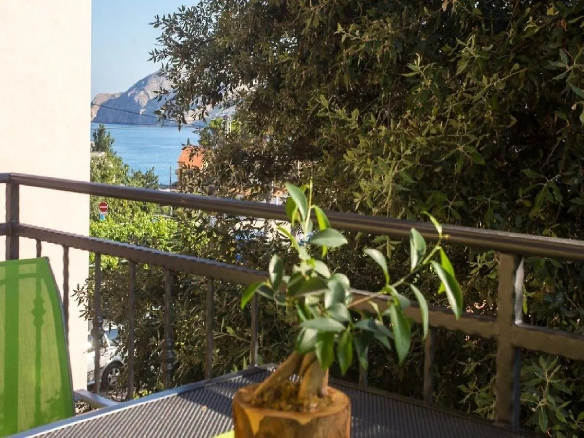 公寓 Strandnahe Schoene Ferienwohnung Mit Klima, Wifi 巴斯卡 克罗地亚